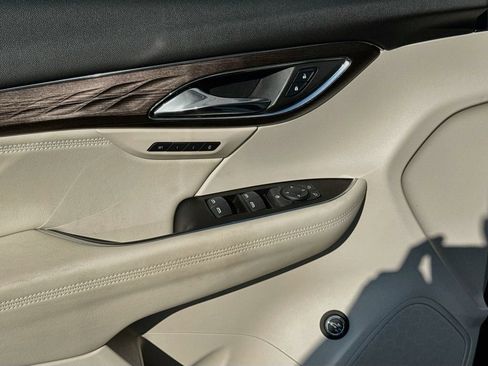 Used 2023 Buick Envision Avenir AWD/4WD image 20