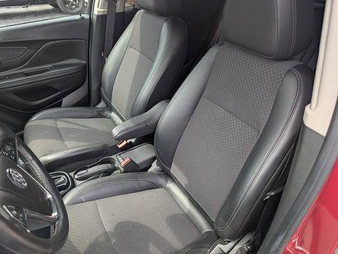 Used 2017 Buick Encore Preferred AWD/4WD image 6
