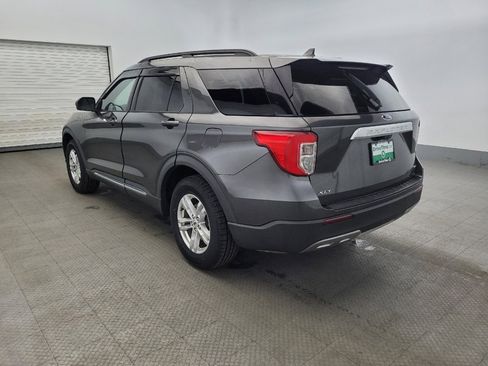 Used 2020 Ford Explorer XLT w/ Equipment Group 202A AWD/4WD image 5