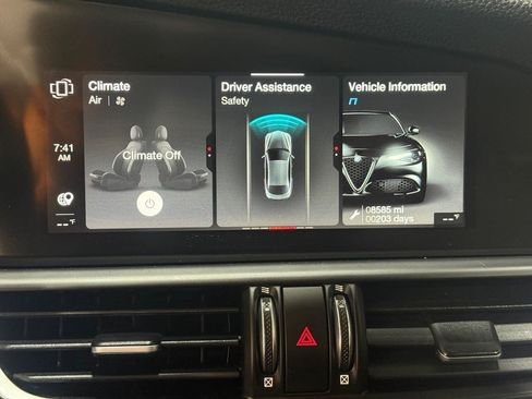 Used 2020 Alfa Romeo Giulia Ti AWD/4WD image 20