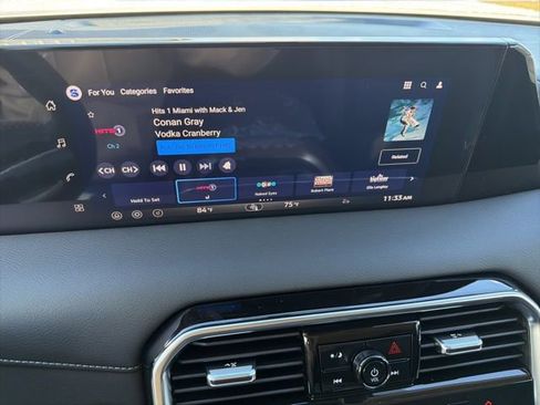 New 2026 Nissan Armada SV image 25