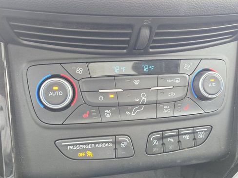Used 2019 Ford Escape Titanium AWD/4WD image 20