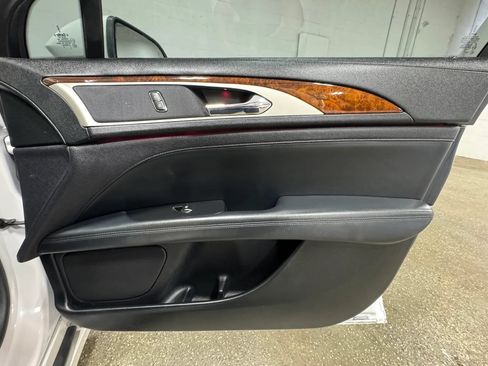 Used 2017 Lincoln MKZ Reserve AWD/4WD image 26