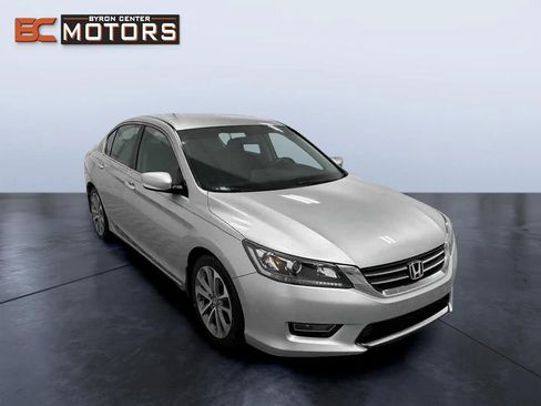 Used 2013 Honda Accord Sport image 7