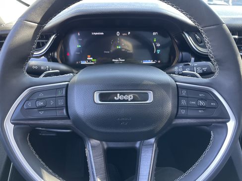 Used 2024 Jeep Grand Cherokee Limited 4xe AWD/4WD image 35