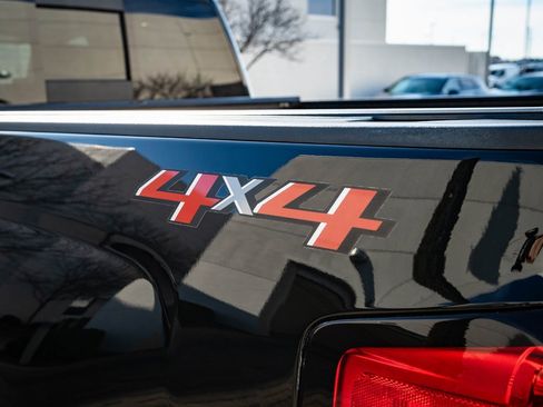 Used 2018 Chevrolet Silverado 2500 High Country image 21