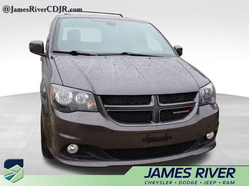Used 2019 Dodge Grand Caravan GT FWD image 7