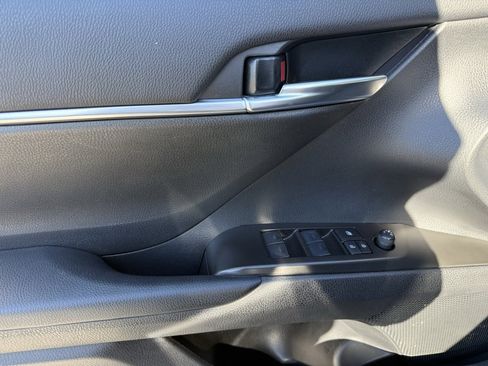 Used 2024 Toyota Camry LE image 17