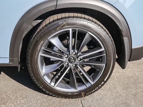 Certified 2025 INFINITI QX55 Luxe w/ Cargo Package AWD/4WD image 11