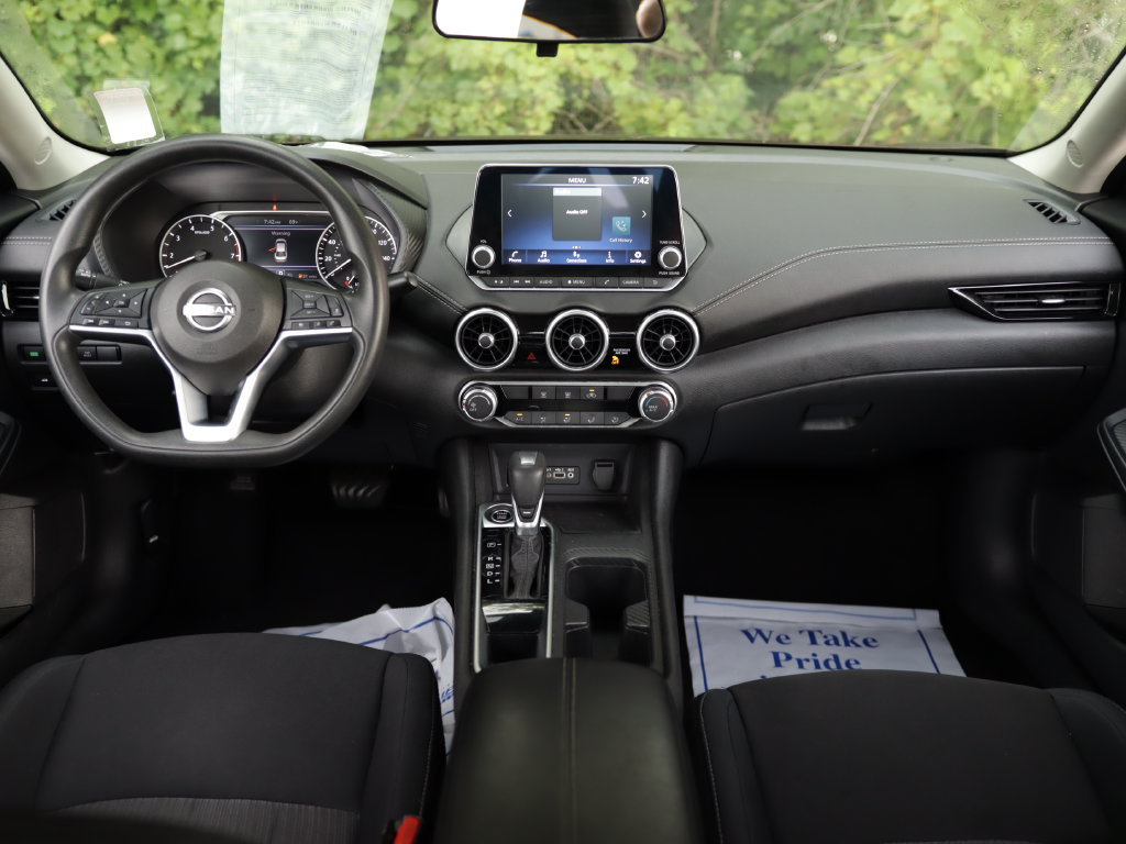 Used 2024 Nissan Sentra SV FWD image 18
