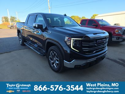 Used 2022 GMC Sierra 1500 SLT w/ SLT Convenience Package
