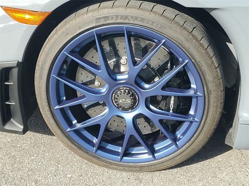 Used 2025 Porsche 718 Cayman GT4 RS image 11