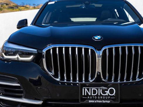 Used 2022 BMW X5 sDrive40i w/ Premium Package RWD image 9