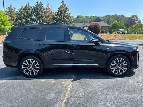 Used 2024 Cadillac XT6 Sport w/ Technology Package AWD/4WD image 24