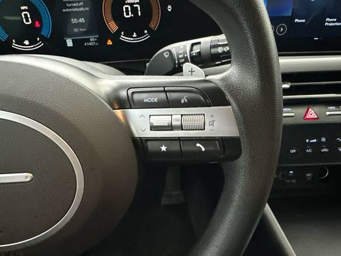 Used 2025 Hyundai Sonata SEL FWD image 25