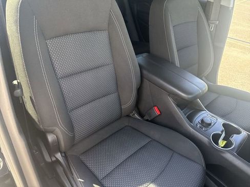 Used 2022 GMC Terrain SLE w/ Driver Convenience Package AWD/4WD image 29
