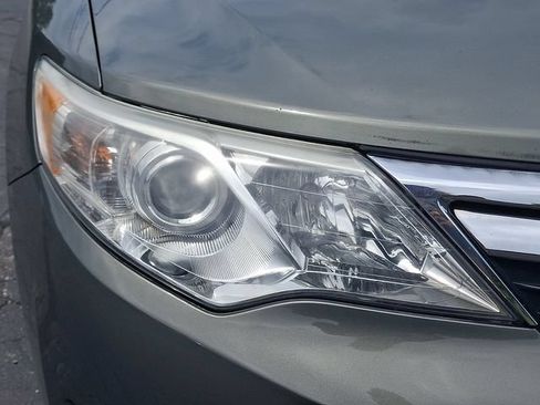 Used 2013 Toyota Camry LE FWD image 10