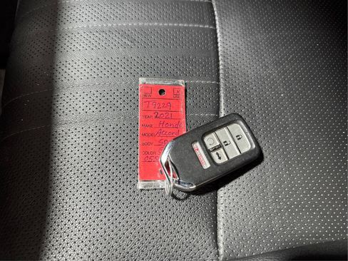 Used 2021 Honda Accord EX-L image 31