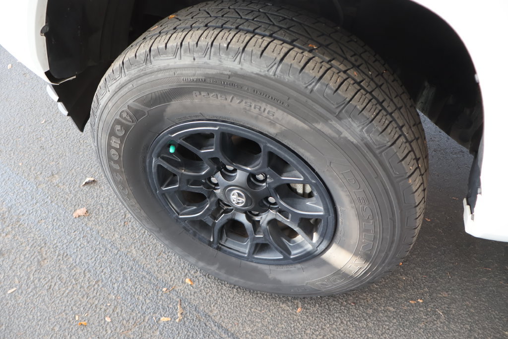 Certified 2023 Toyota Tacoma SR5 RWD image 60