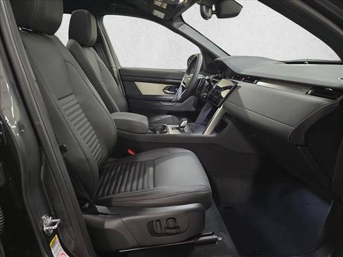 New 2026 Land Rover Discovery Sport Landmark AWD/4WD image 10