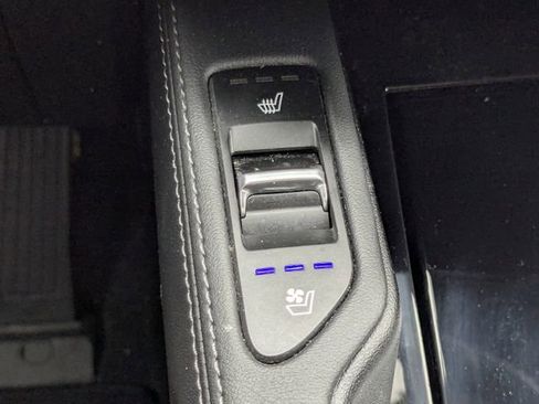 Certified 2024 Kia Telluride EX w/ EX Captain's Chair Package AWD/4WD image 34