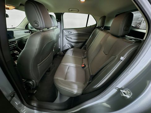 Used 2025 Buick Encore GX Preferred image 25