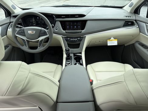 New 2026 Cadillac XT5 Premium Luxury w/ Driver Assist Package image 27