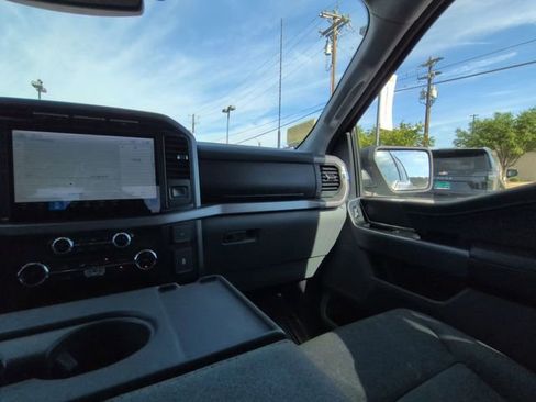 Used 2024 Ford F150 XLT w/ Tow/Haul Package image 3