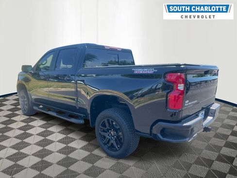 Used 2025 Chevrolet Silverado 1500 LT Trail Boss w/ Convenience Package II AWD/4WD image 6