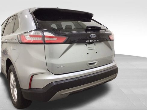 Used 2024 Ford Edge SEL AWD/4WD image 19
