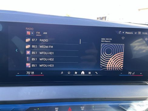 Used 2025 BMW X3 xDrive30i w/ Premium Package image 16