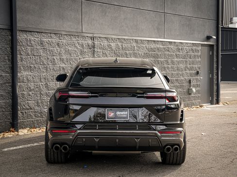 Used 2024 Lamborghini Urus Performante image 6