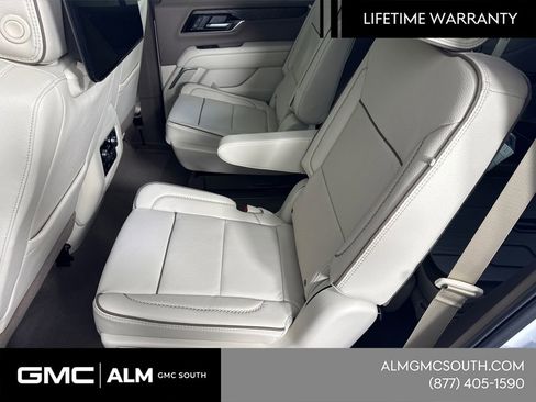 New 2026 GMC Yukon Denali w/ Denali Reserve Package AWD/4WD image 23
