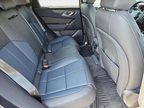 New 2026 Land Rover Range Rover Velar Dynamic SE image 11