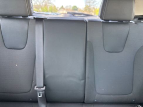 Used 2025 Buick Encore GX Preferred image 36