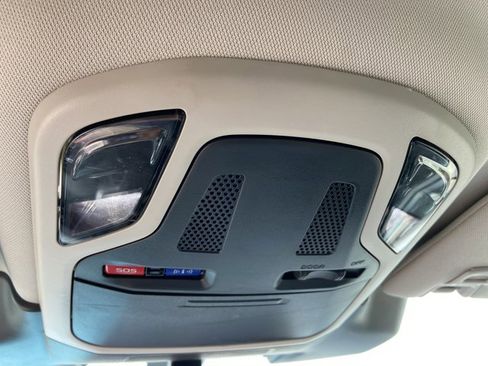 Used 2024 Subaru Outback Premium image 43