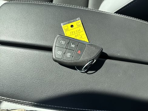 Used 2025 Buick Envision Sport Touring AWD/4WD image 29