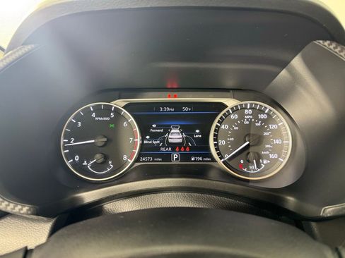 Used 2024 Nissan Sentra SV image 22