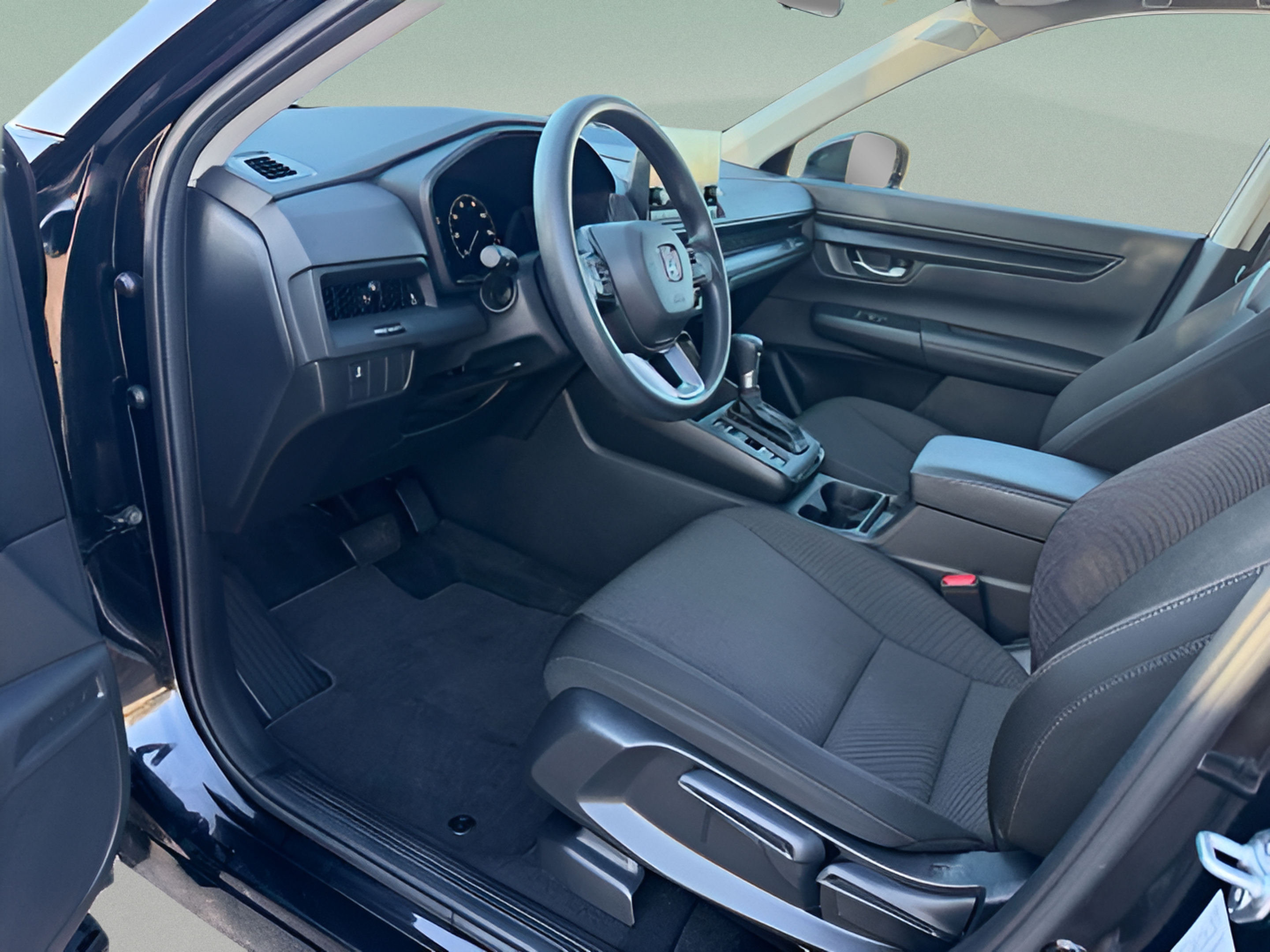 Used 2024 Honda CR-V LX image 9
