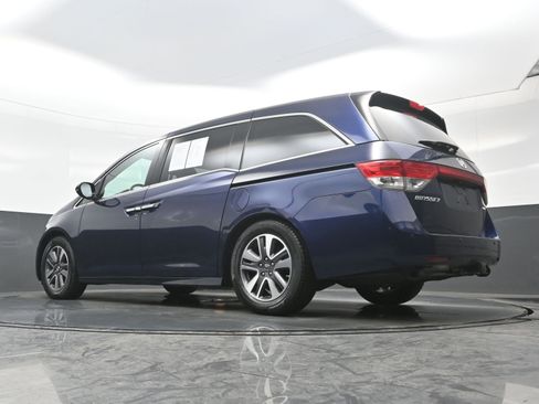 Used 2015 Honda Odyssey Touring Elite image 33