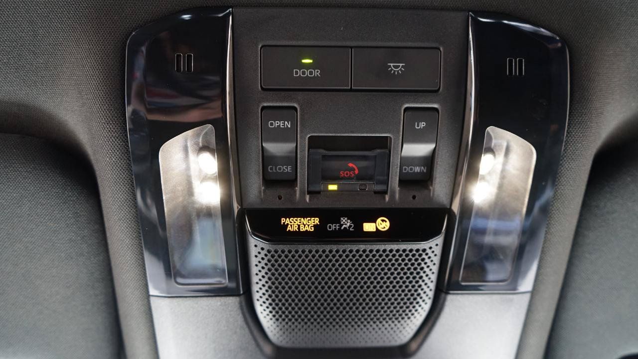 Used 2024 Lexus GX 550 w/ Cold Area Package AWD/4WD image 18