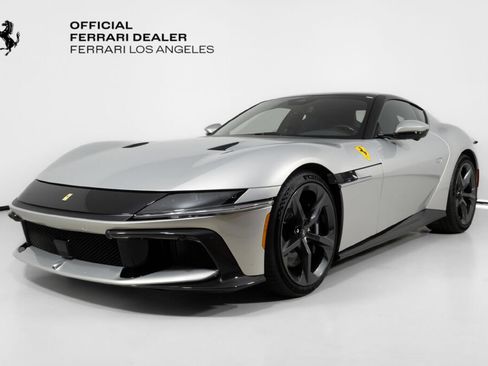 Used 2025 Ferrari 12Cilindri RWD image 1