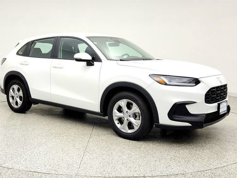 Used 2023 Honda HR-V LX image 3