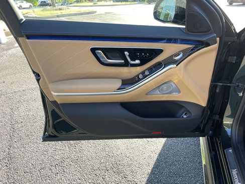 New 2026 Mercedes-Benz S 580 4MATIC Sedan image 15