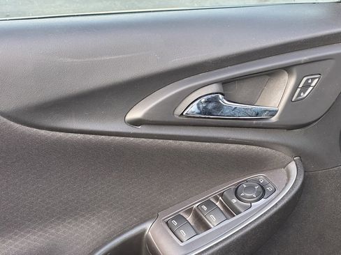 Used 2023 Chevrolet Malibu LT image 9