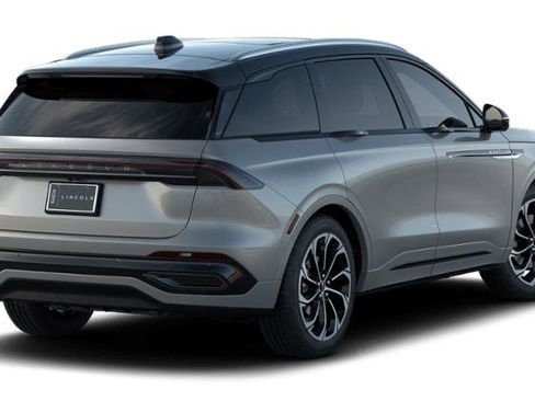 New 2026 Lincoln Nautilus Reserve image 11