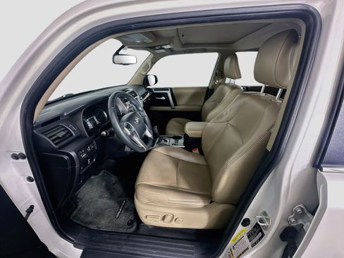 Used 2018 Toyota 4Runner Limited RWD image 13