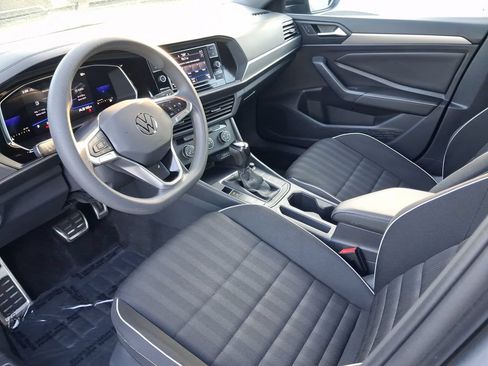Certified 2023 Volkswagen Jetta Sport FWD image 13