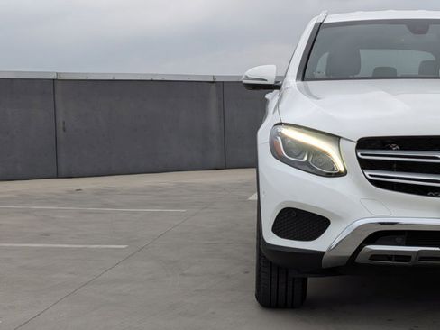 Used 2019 Mercedes-Benz GLC 300 image 12