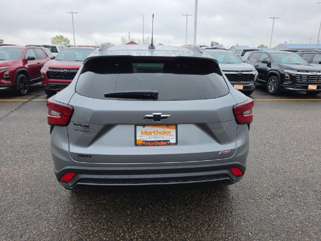 New 2026 Chevrolet Trax RS w/ Driver Confidence Package FWD image 5